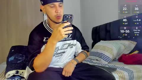 Snapshot of austin_curry chatting on 12-17-25, 03:23 A online show from 12-17-25, 03:23