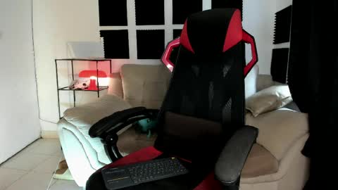 Austin online show from 04-08-26, 08:31