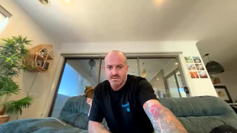 austintoner85 online show from 06-09-26, 01:17
