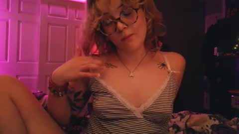 Autie 3 online show from 02-25-26, 03:27