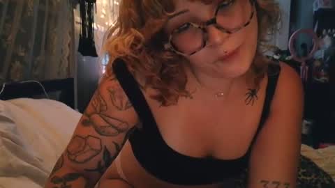 Autie 3 online show from 06-16-26, 03:20