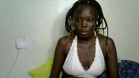 autumnbeagle online show from 10-05-25, 08:18