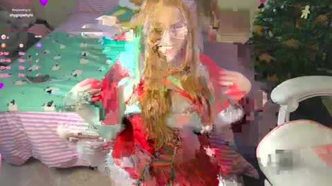 Snapshot of autumngrove chatting on 12-24-24, 01:17 Autumn online show from 12-24-24, 01:17