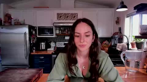 Snapshot of autumnknightly chatting on 03-05-25, 08:32 Autumn Knightly online show from 03-05-25, 08:32