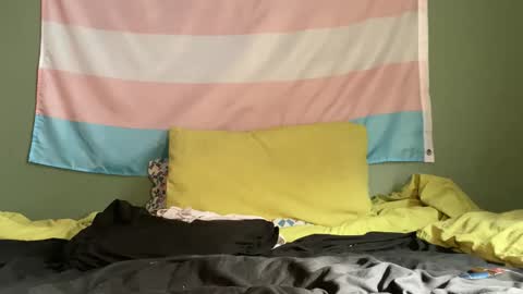 Autumn Loves You online show from 02-26-26, 05:56