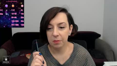 AutumnOpal online show from 12-18-25, 11:00