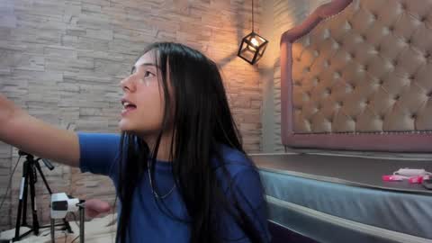              online show from 01-21-25, 03:15