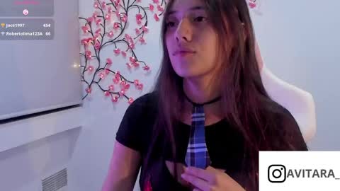 Snapshot of ava_broown chatting on 05-15-26, 11:12 online show from 05-15-26, 11:12