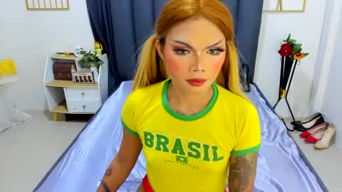 Snapshot of ava_gonz chatting on 06-20-26, 12:30 ava gonz online show from 06-20-26, 12:30