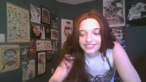 Snapshot of ava_mack chatting on 05-10-26, 01:00 Ava Mack online show from 05-10-26, 01:00