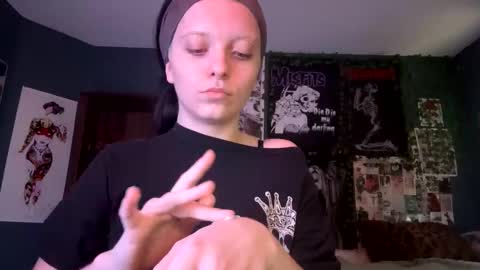 Snapshot of ava_mack chatting on 06-07-26, 07:50 Ava Mack online show from 06-07-26, 07:50