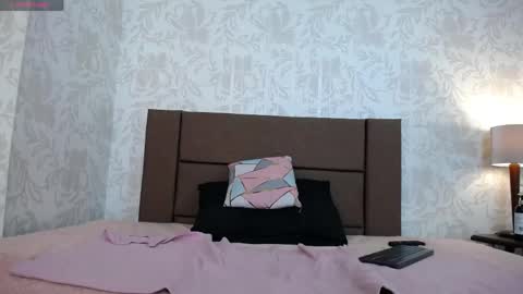 Ava  online show from 05-27-26, 01:57