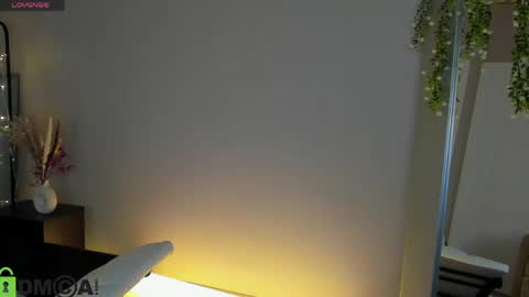 Snapshot of ava_sterling chatting on 05-05-26, 01:13 ava_sterling online show from 05-05-26, 01:13