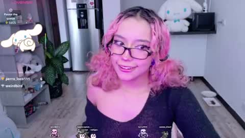 Snapshot of ava_williams_ chatting on 07-13-26, 07:16 AVA online show from 07-13-26, 07:16
