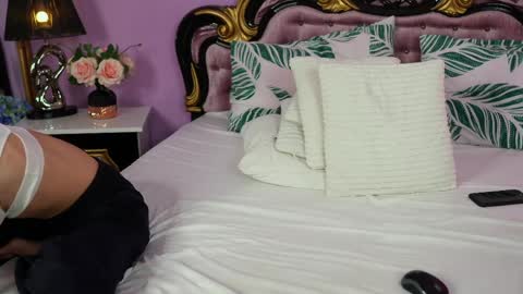 avaaaddamss online show from 04-17-26, 09:12