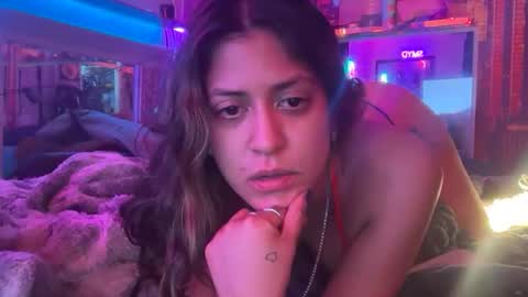 avafoxxundone1 online show from 12-20-25, 01:51