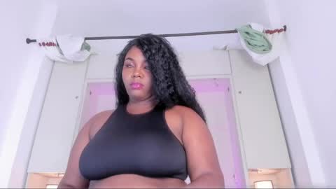 Snapshot of avajamess_ chatting on 05-18-26, 07:41 EVA online show from 05-18-26, 07:41