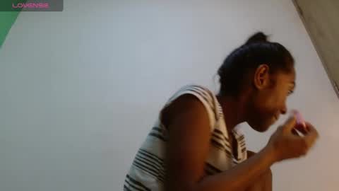 Snapshot of avalericherrymar chatting on 06-21-26, 09:39 avaleri cherry online show from 06-21-26, 09:39