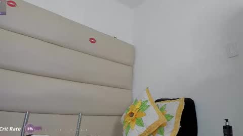 Snapshot of avatomas chatting on 11-07-25, 04:34 Ava Tomas online show from 11-07-25, 04:34