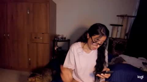 Valery -- online show from 12-19-24, 03:18