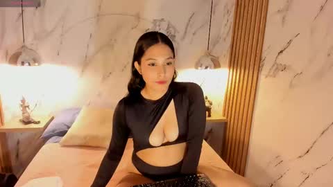 Snapshot of avelynnoe chatting on 02-25-25, 11:41 avelynnoe online show from 02-25-25, 11:41