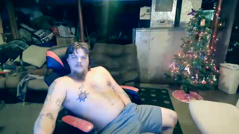 Snapshot of averag3joe chatting on 12-11-24, 03:56 averag3joe online show from 12-11-24, 03:56
