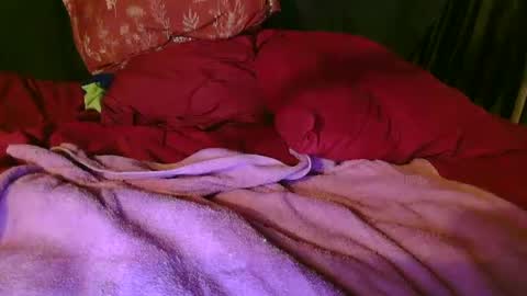 raven blue online show from 09-19-25, 06:37