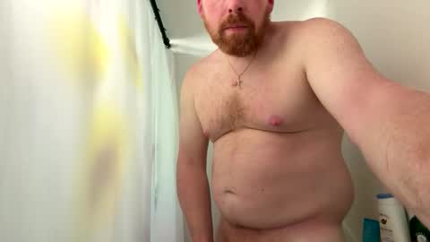 Snapshot of averagedan90 chatting on 05-21-26, 10:39 Dan online show from 05-21-26, 10:39