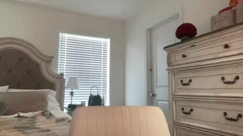 Averybrookee online show from 06-16-26, 05:26