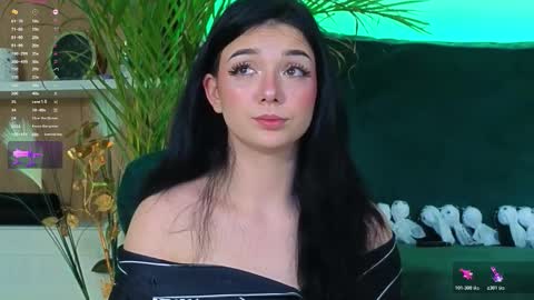 AveryWillow online show from 11-17-25, 10:48