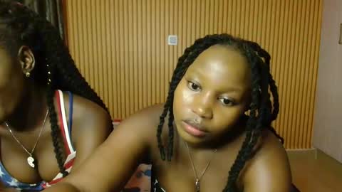 Avian online show from 11-11-25, 04:51