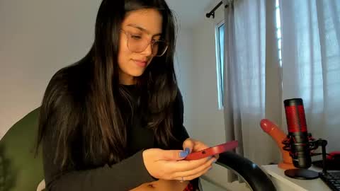   Follow me  Pvt and c2c is on  online show from 04-18-26, 08:09