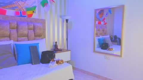 Snapshot of avis_lara chatting on 07-14-26, 07:08 AVIS online show from 07-14-26, 07:08