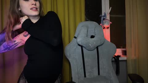 Aviva online show from 12-20-24, 10:22