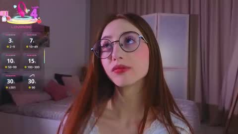 Avril online show from 11-08-25, 10:30