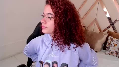 Avril  online show from 01-07-26, 11:56