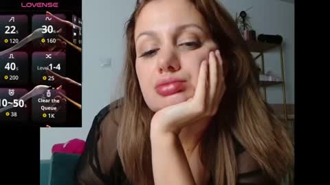 Avrora online show from 09-13-25, 06:29