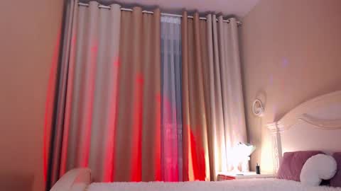 Avrora Inst online show from 10-20-25, 11:27