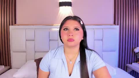 Snapshot of avymilton chatting on 07-15-26, 11:37 Avy online show from 07-15-26, 11:37