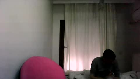 awesenheit online show from 05-11-26, 04:48