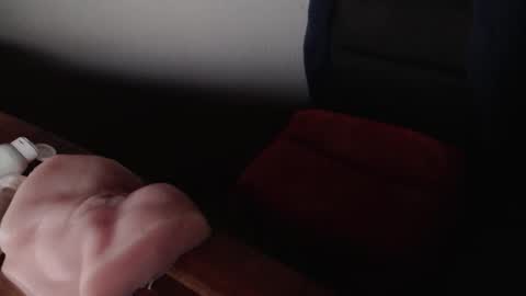 Snapshot of awesome86m chatting on 12-14-25, 07:51 PiPa online show from 12-14-25, 07:51