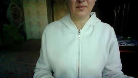 awesomeladyy online show from 01-04-25, 07:55