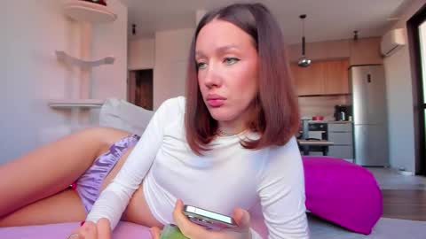 Awgustina online show from 02-01-26, 09:41