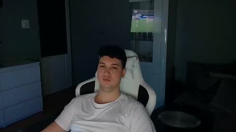 Artur online show from 03-08-25, 06:37