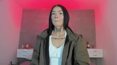 Axara online show from 11-21-25, 11:53