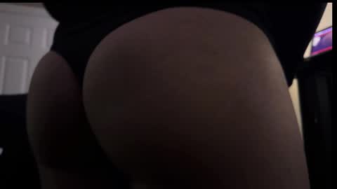 Snapshot of axel101101 chatting on 03-02-25, 12:11 Axel Palacios online show from 03-02-25, 12:11