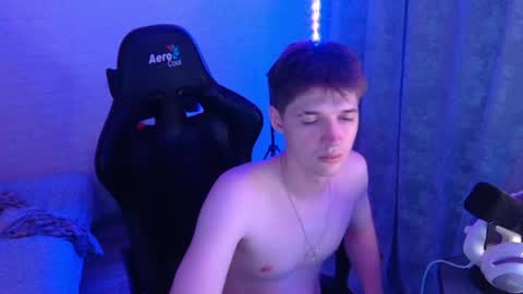 Snapshot of axel_0ne chatting on 07-03-26, 06:25 axel_0ne online show from 07-03-26, 06:25