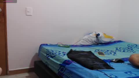 Axel online show from 03-09-25, 06:11