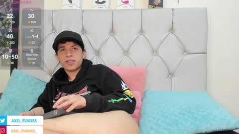 Snapshot of axel_evanss chatting on 12-04-24, 03:21 Axel Evanss online show from 12-04-24, 03:21