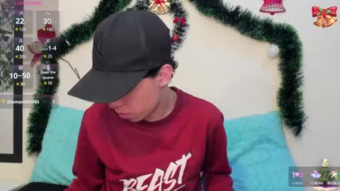 Snapshot of axel_evanss chatting on 12-16-24, 01:22 Axel Evanss online show from 12-16-24, 01:22